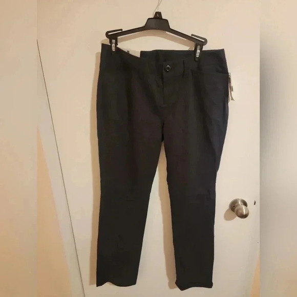 Gap Khaki Pants Womens Size 30Wx29L Ankle Black Low Rise Mistag Academia Preppy - Picture 1 of 10